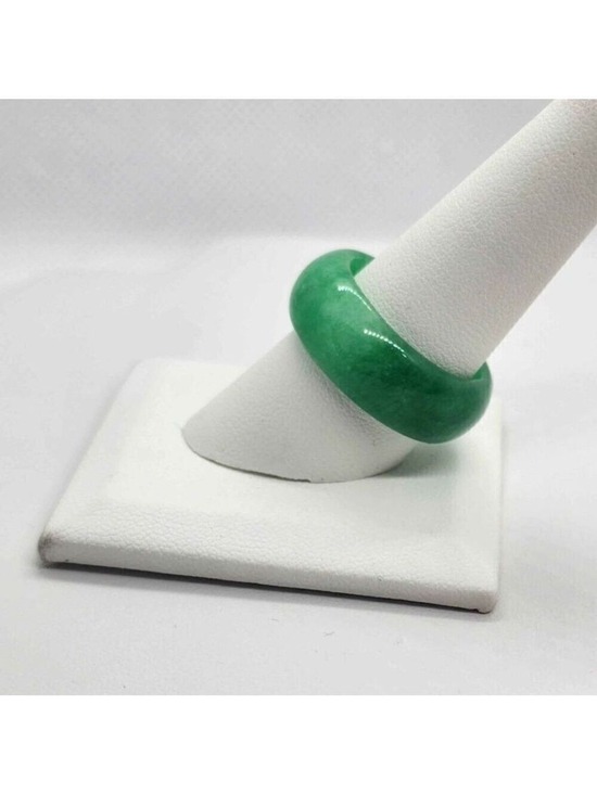 Jewelry - Brand New Jade Ring – Elegant & Timeless